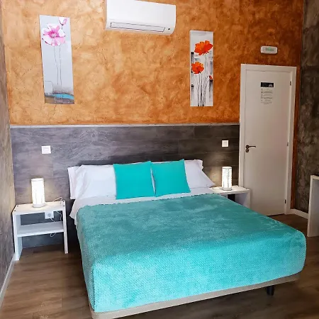 Alma Rosa Hotel