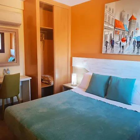 Alma Rosa Hotel Navaluenga