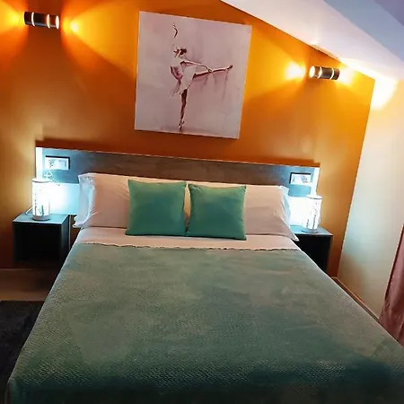Hotel Alma Rosa 3*