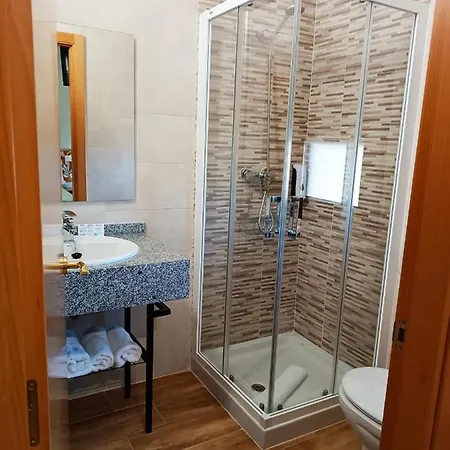 Alma Rosa Hotel Navaluenga