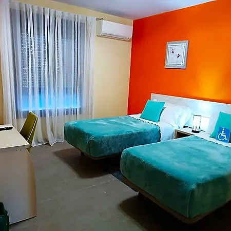 Alma Rosa Hotel Navaluenga