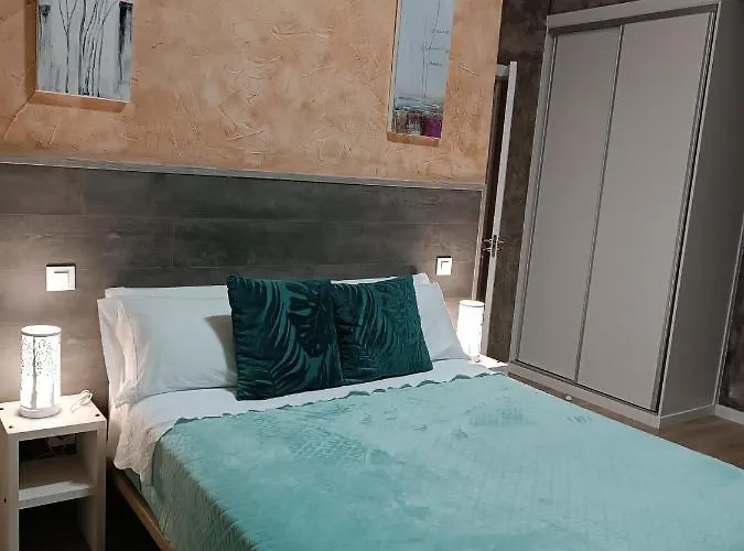 Alma Rosa 3* 나발루엔가