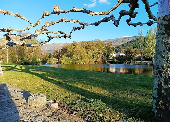 Alma Rosa 3* 나발루엔가