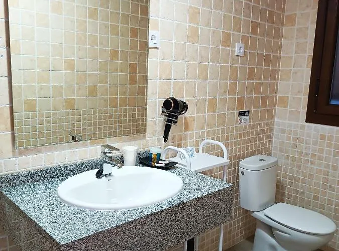 Alma Rosa 3* 나발루엔가